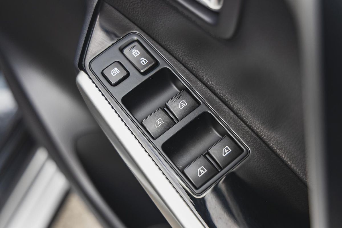 2023 Mitsubishi Pajero Sport GLS QF