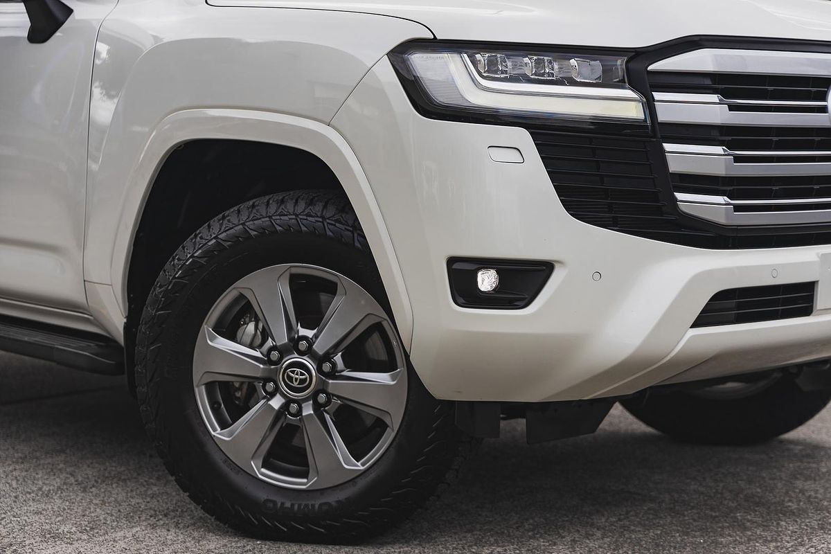 2022 Toyota Landcruiser VX FJA300R