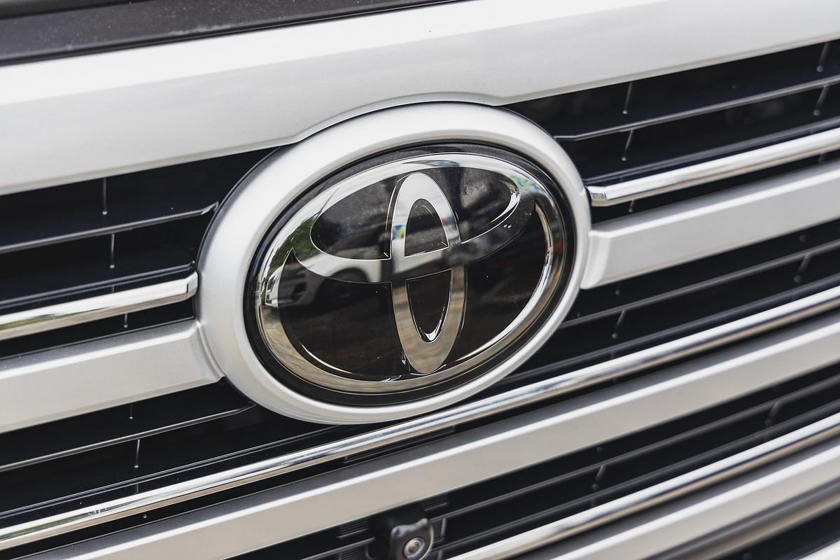 2022 Toyota Landcruiser VX FJA300R