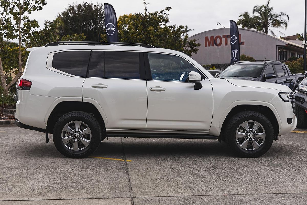 2022 Toyota Landcruiser VX FJA300R