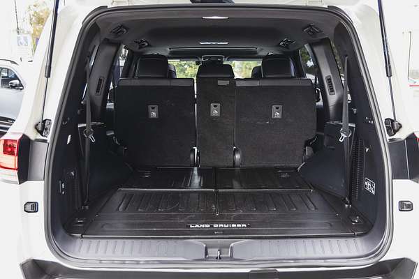 2022 Toyota Landcruiser VX FJA300R
