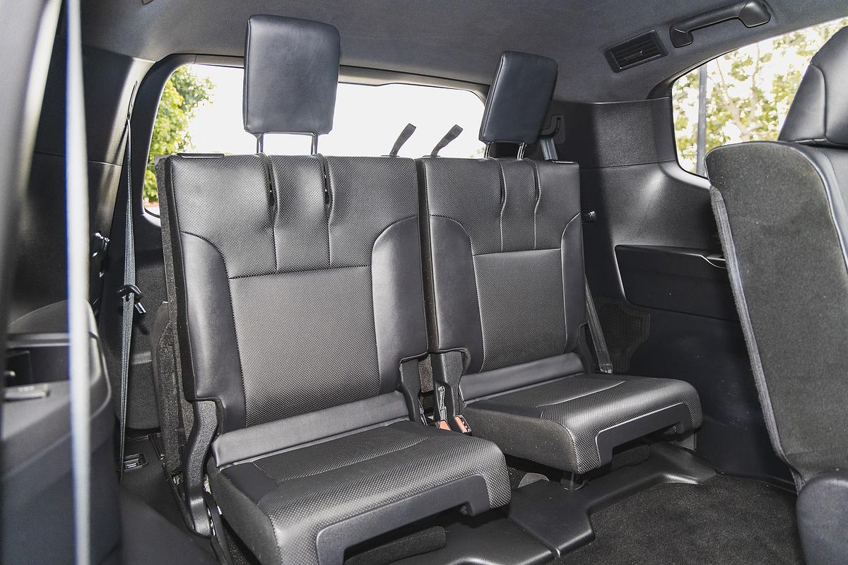 2022 Toyota Landcruiser VX FJA300R
