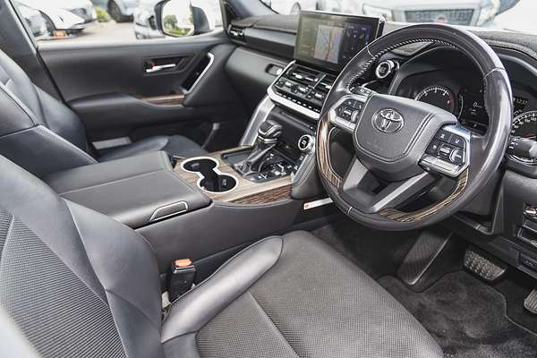 2022 Toyota Landcruiser VX FJA300R