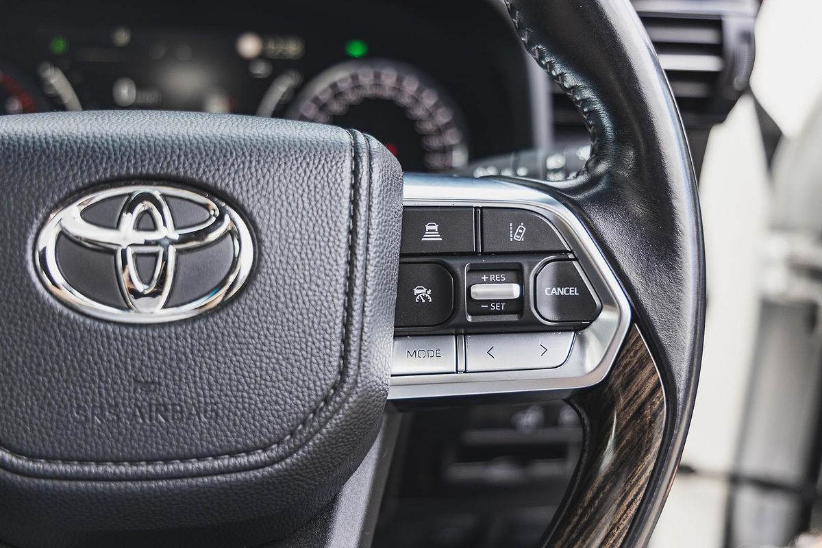 2022 Toyota Landcruiser VX FJA300R