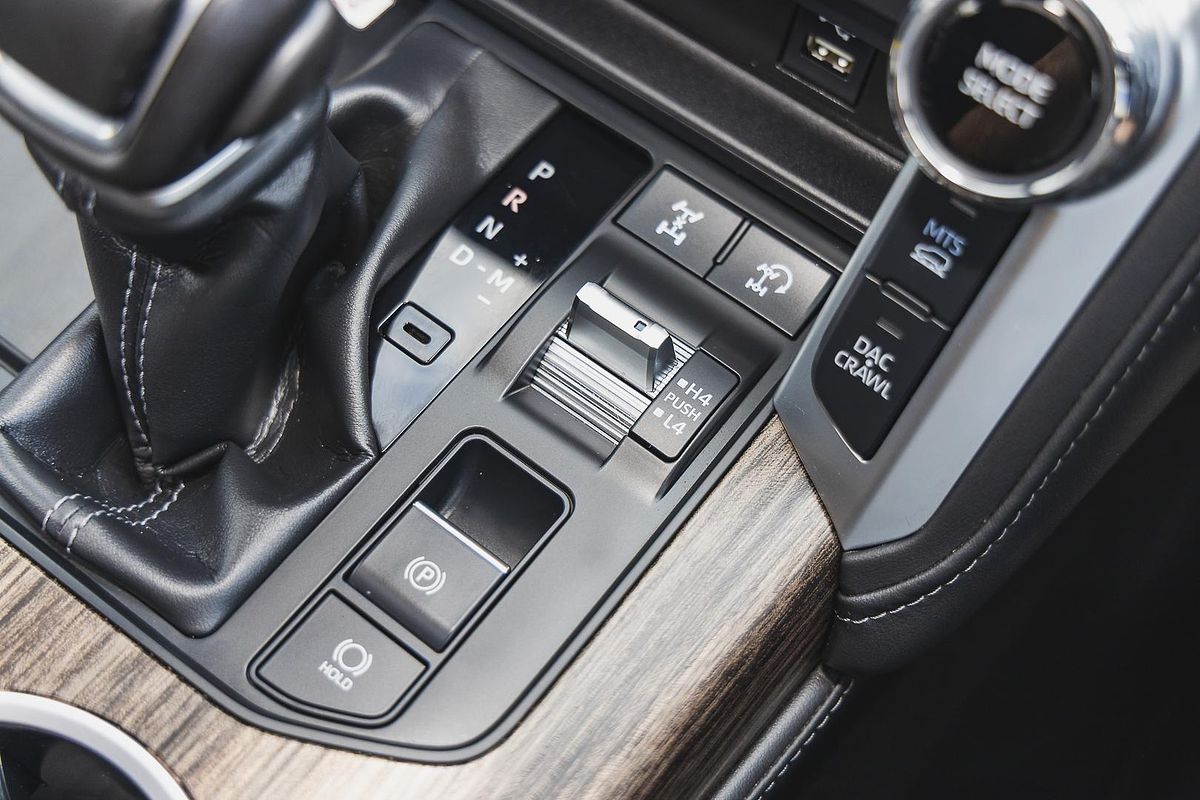 2022 Toyota Landcruiser VX FJA300R