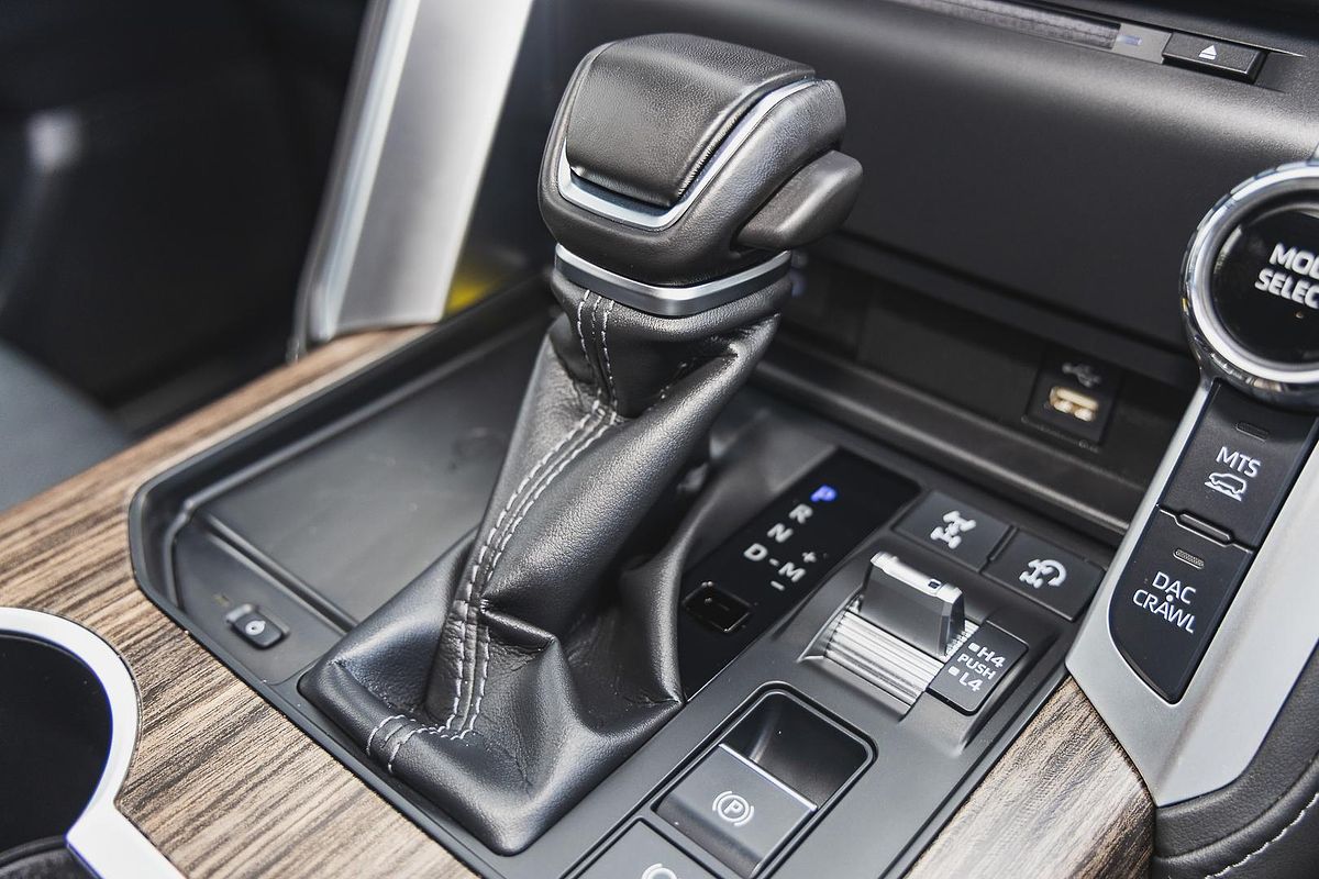 2022 Toyota Landcruiser VX FJA300R