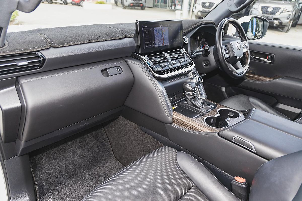 2022 Toyota Landcruiser VX FJA300R