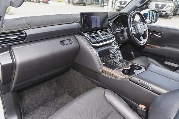 2022 Toyota Landcruiser VX FJA300R