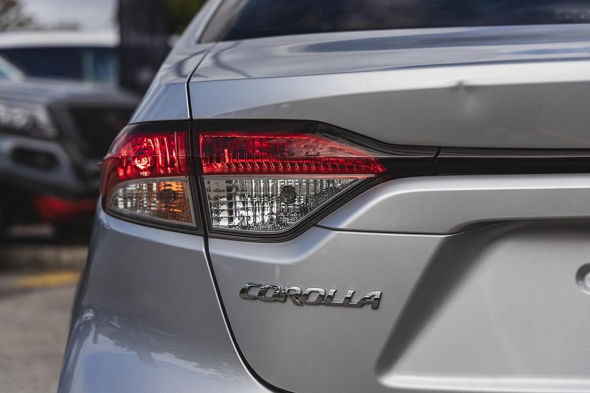 2020 Toyota Corolla Ascent Sport Hybrid ZWE211R