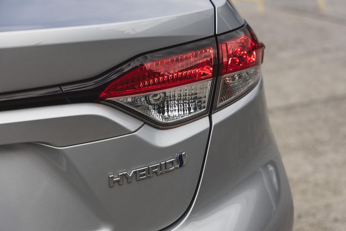 2020 Toyota Corolla Ascent Sport Hybrid ZWE211R
