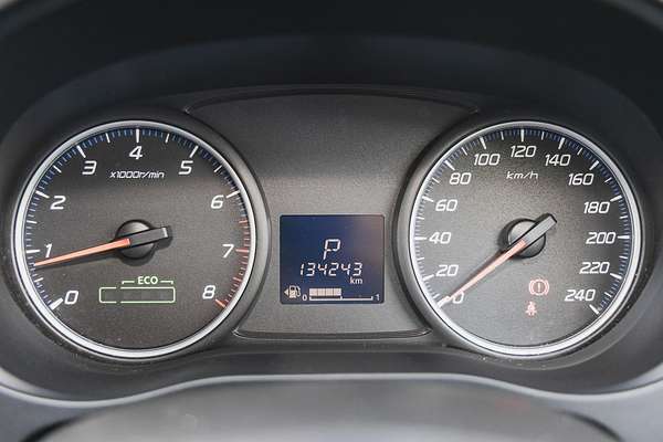 2022 Mitsubishi Outlander ES ZM