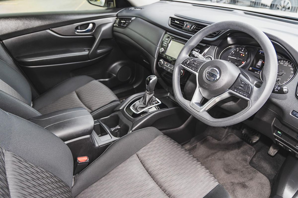 2022 Nissan X-TRAIL ST T32