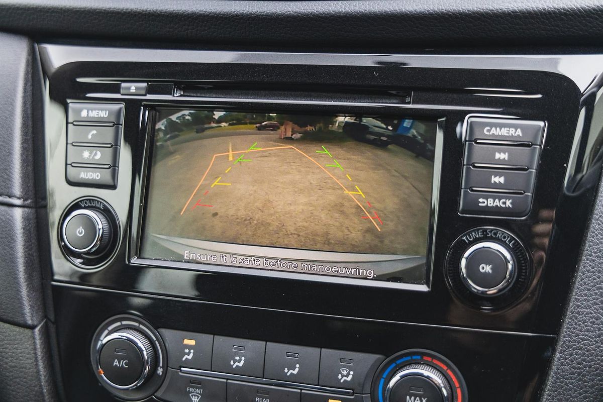 2022 Nissan X-TRAIL ST T32