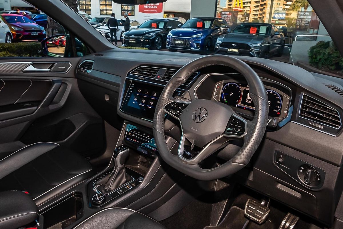 2022 Volkswagen Tiguan 162TSI R-Line 5N