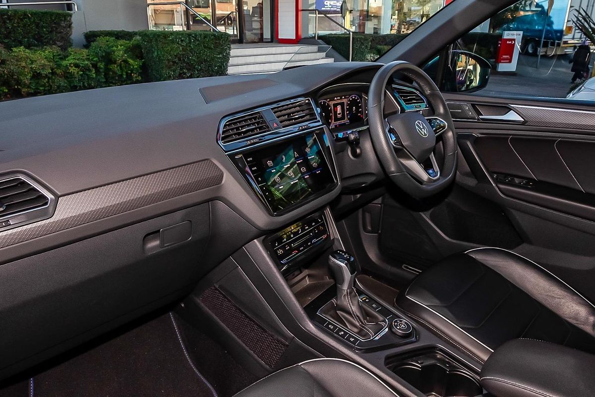 2022 Volkswagen Tiguan 162TSI R-Line 5N
