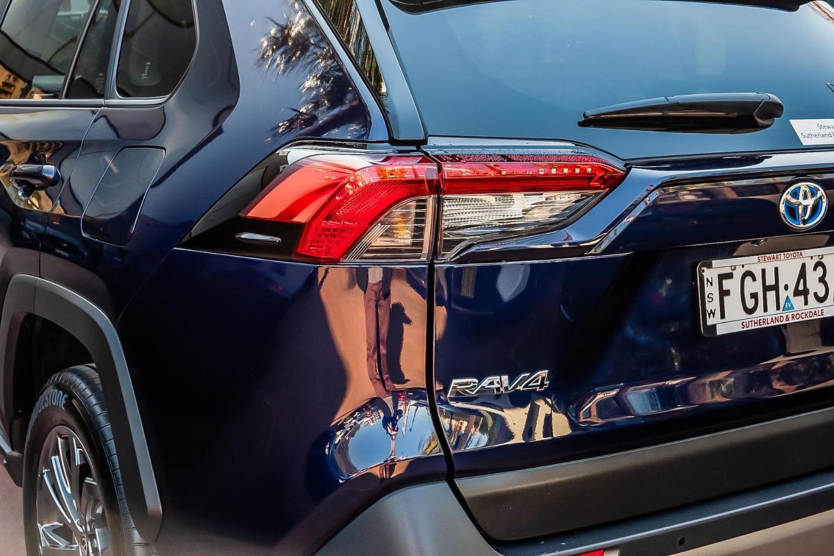 2024 Toyota RAV4 GXL AXAH52R