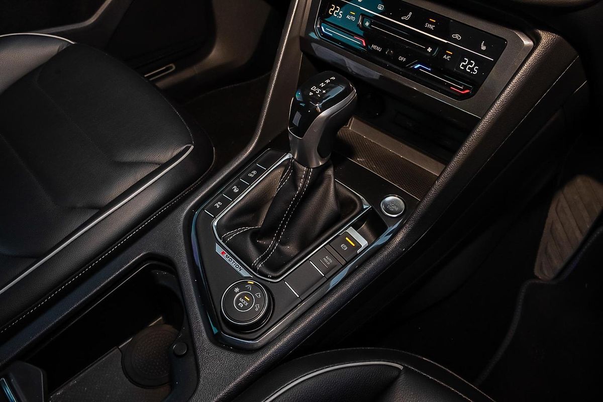 2022 Volkswagen Tiguan 162TSI R-Line 5N