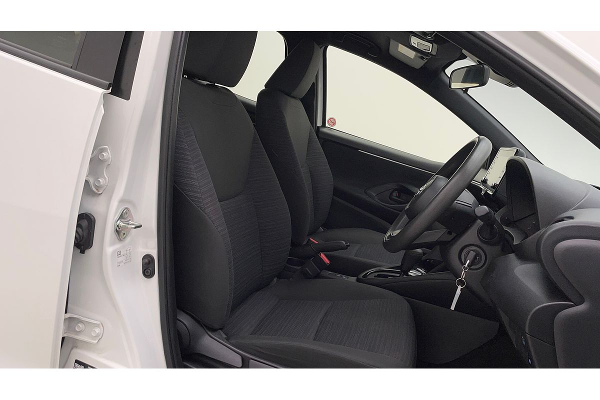 2022 Toyota Yaris Ascent Sport MXPA10R