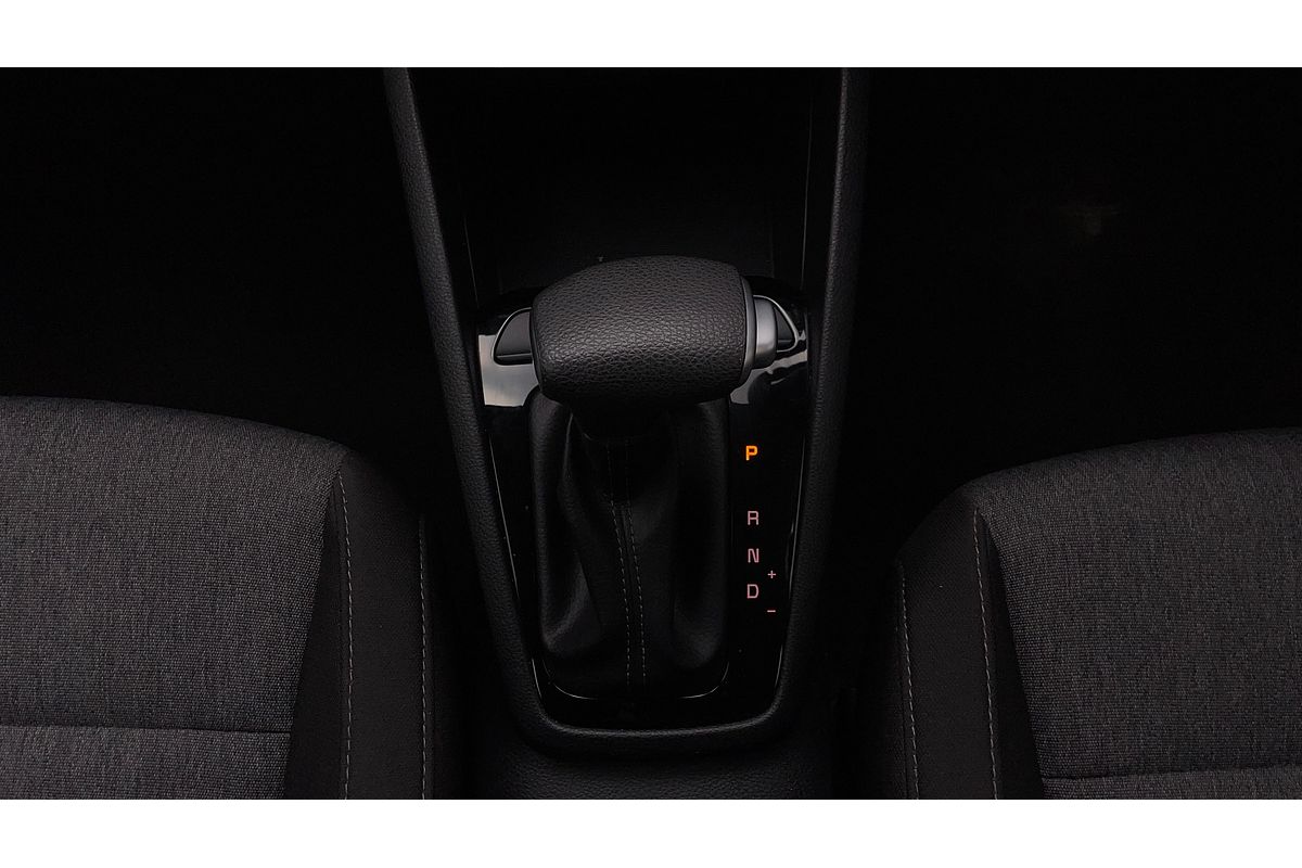 2023 Kia Stonic S YB