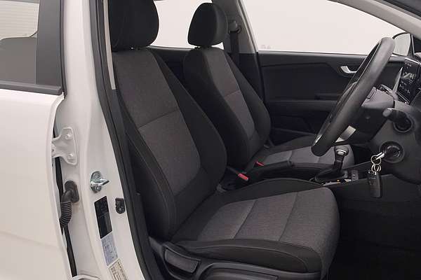 2023 Kia Stonic S YB