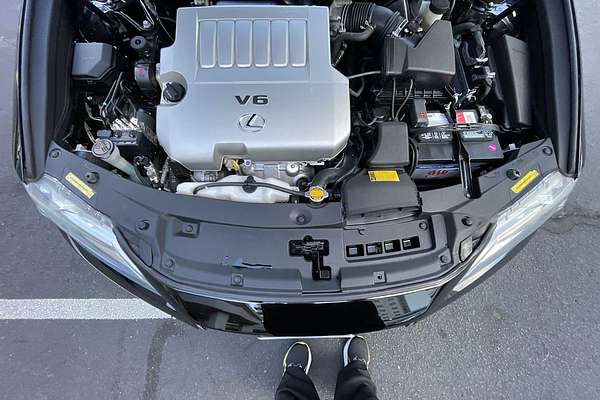 2013 Lexus ES 4dr Sdn