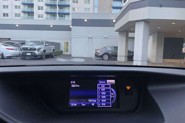 2013 Lexus ES 4dr Sdn
