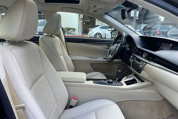 2013 Lexus ES 4dr Sdn