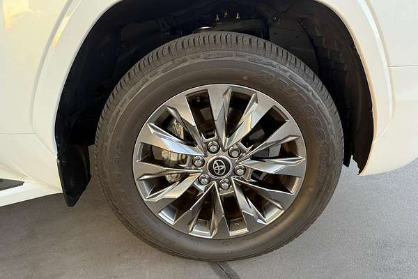 2024 Toyota Landcruiser Sahara ZX FJA300R