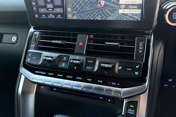 2024 Toyota Landcruiser Sahara ZX FJA300R