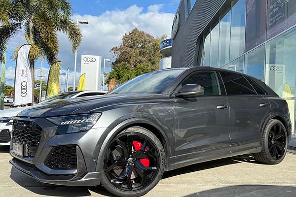 2023 Audi RS Q8 TFSI F1