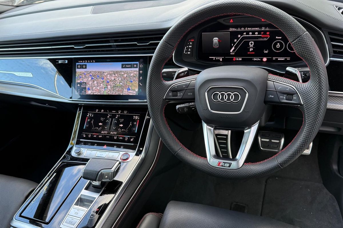 2023 Audi RS Q8 TFSI F1