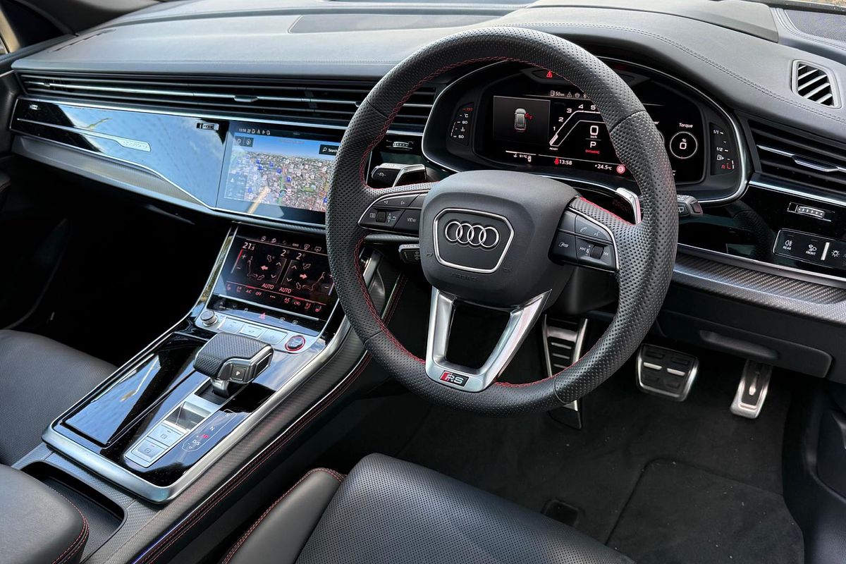 2023 Audi RS Q8 TFSI F1
