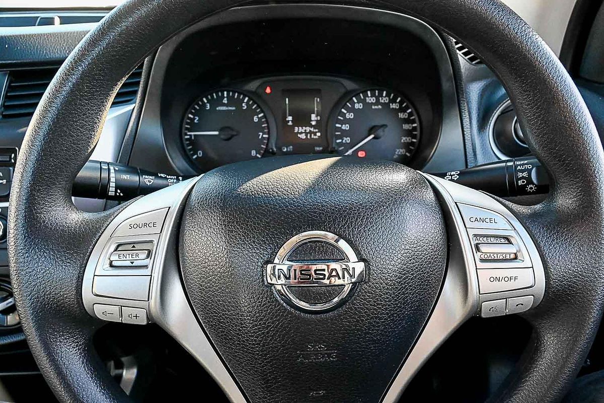 2016 Nissan Navara DX D23 Rear Wheel Drive