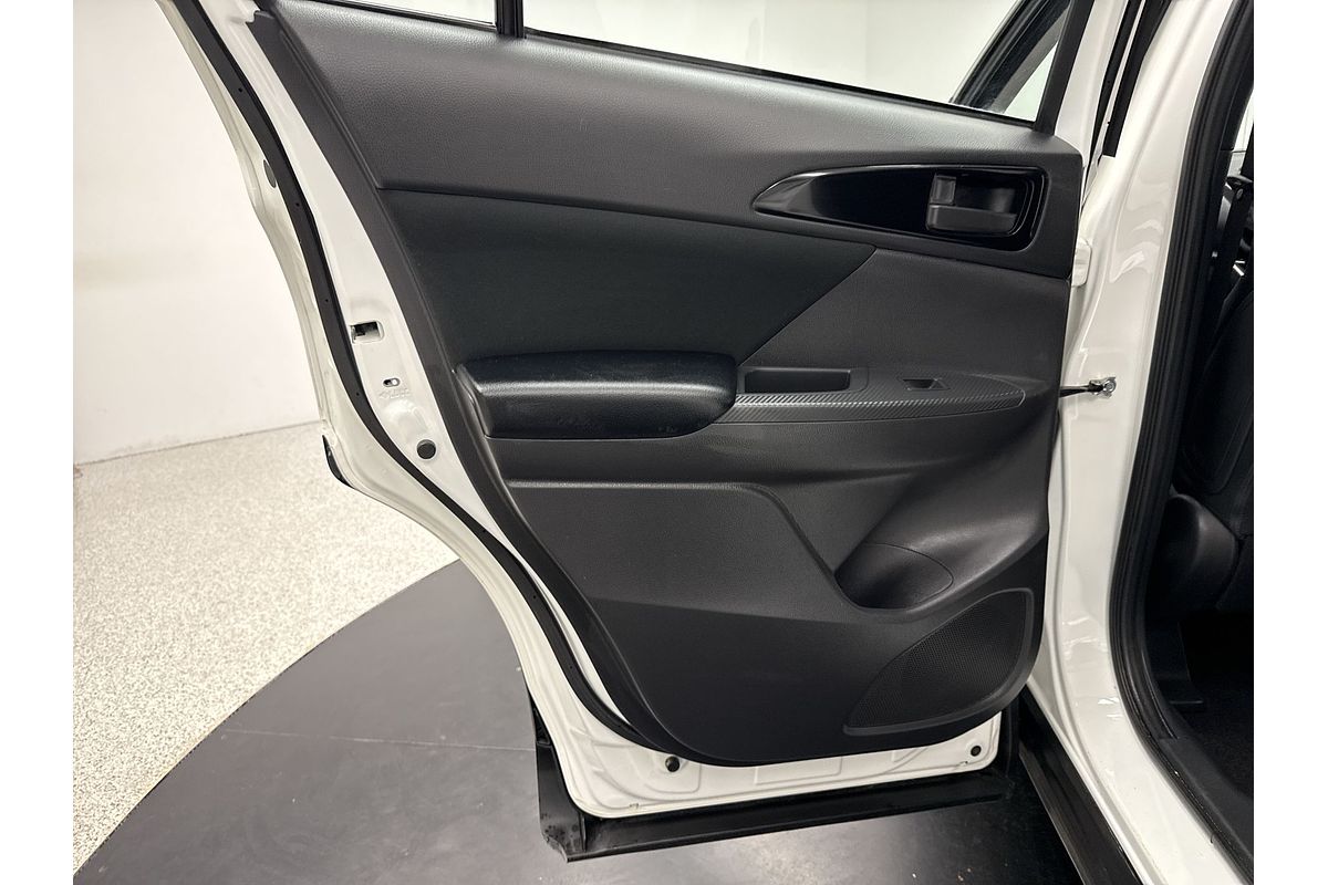 2023 Mitsubishi Eclipse Cross ES YB