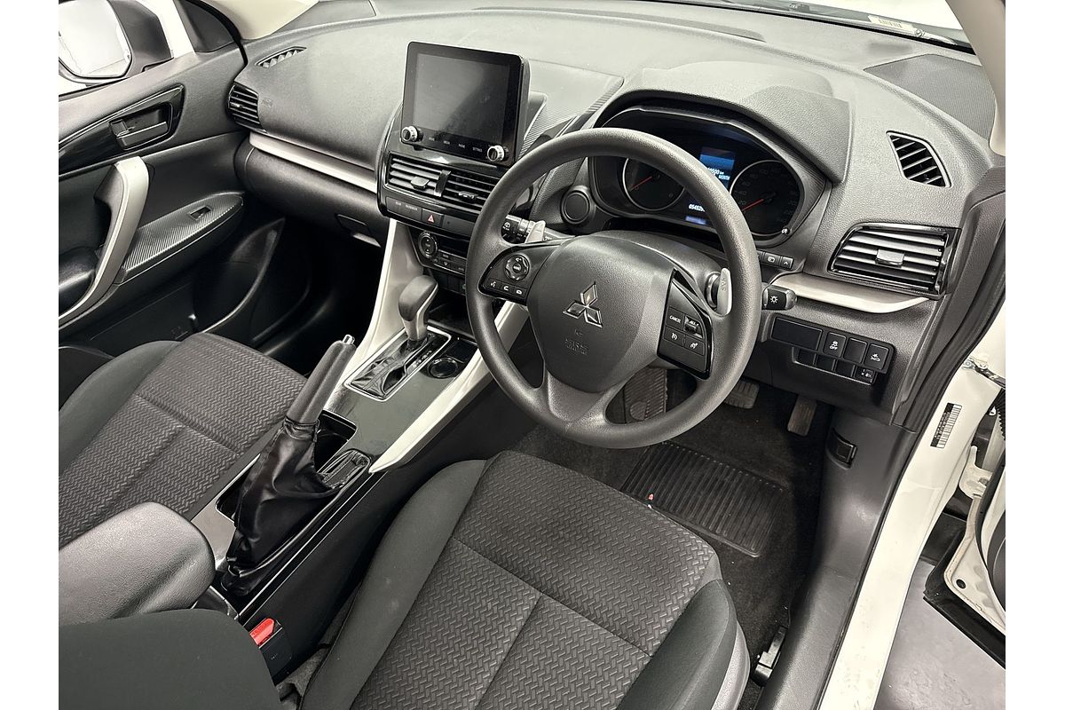 2023 Mitsubishi Eclipse Cross ES YB