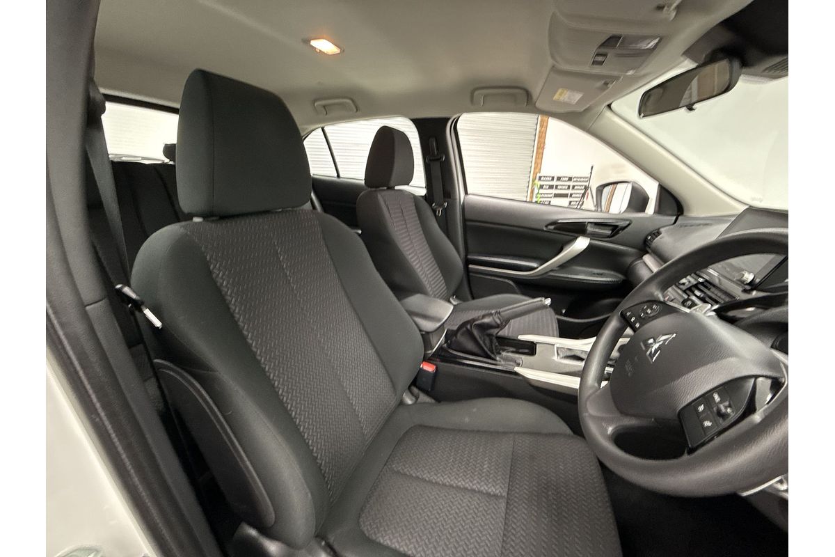 2023 Mitsubishi Eclipse Cross ES YB