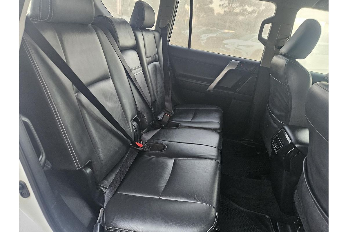 2017 Toyota Landcruiser Prado GXL GDJ150R