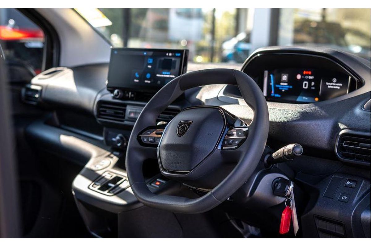 2025 Peugeot Partner Premium K9 SWB