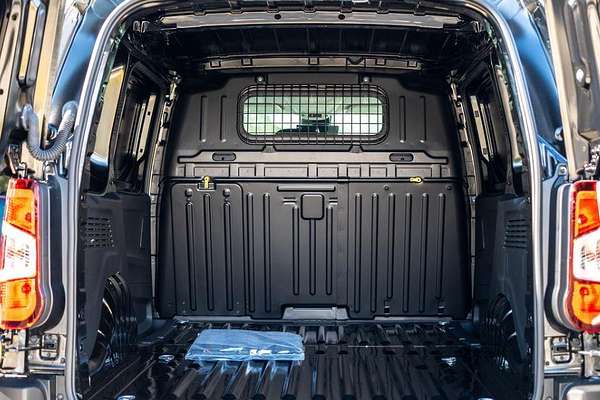 2025 Peugeot Partner Premium K9 SWB