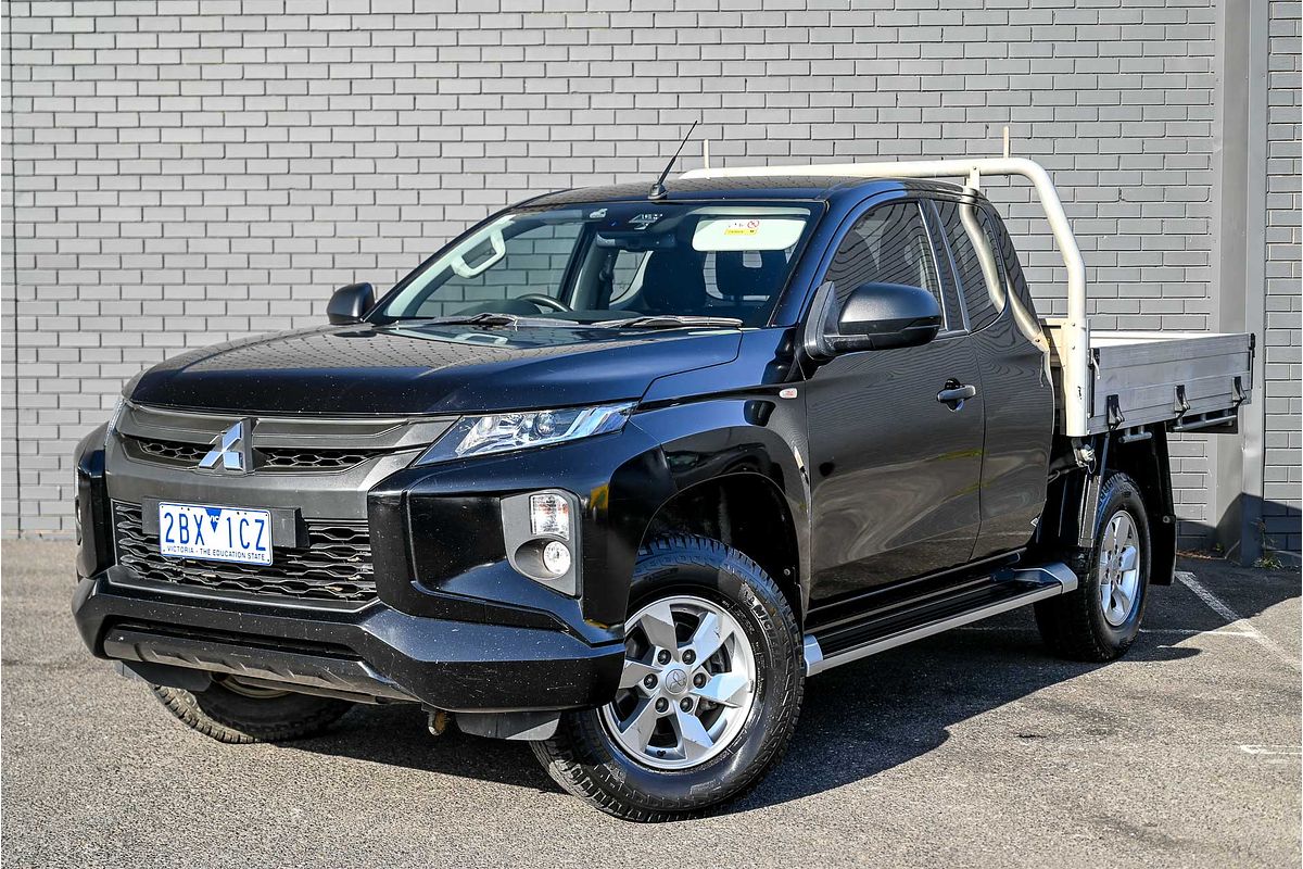 2019 Mitsubishi Triton GLX+ MR 4X4
