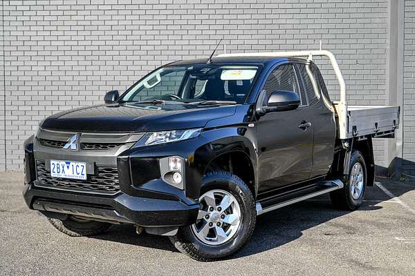2019 Mitsubishi Triton GLX+ MR 4X4