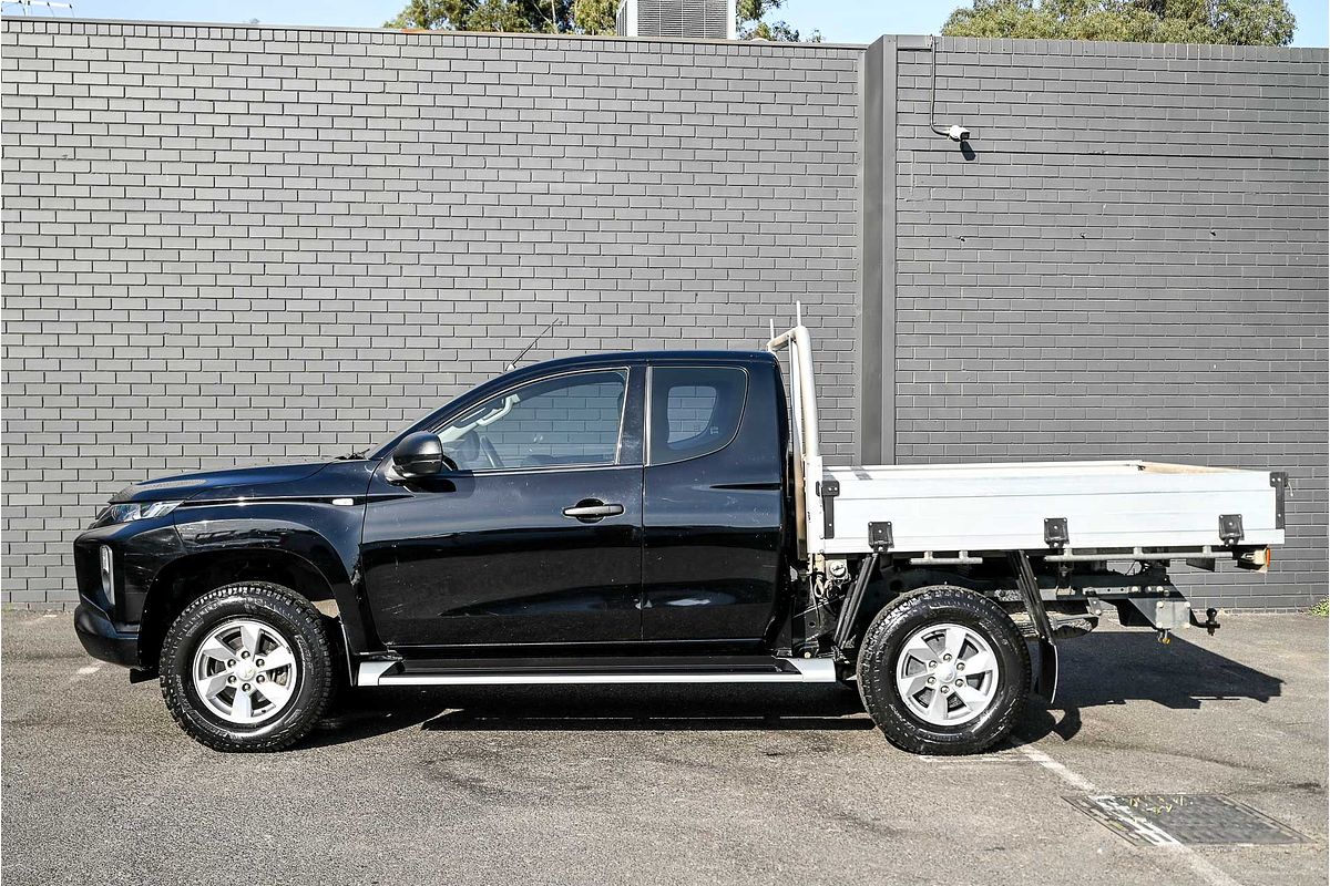 2019 Mitsubishi Triton GLX+ MR 4X4