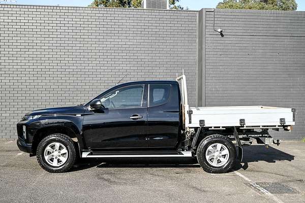 2019 Mitsubishi Triton GLX+ MR 4X4