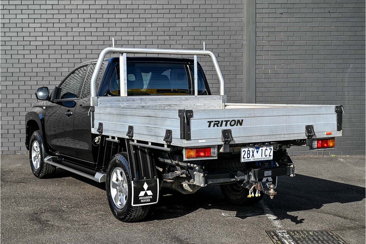 2019 Mitsubishi Triton GLX+ MR 4X4