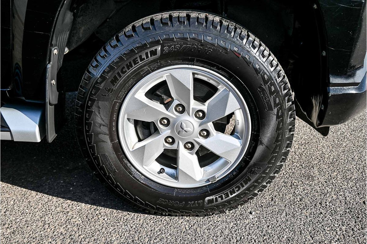 2019 Mitsubishi Triton GLX+ MR 4X4
