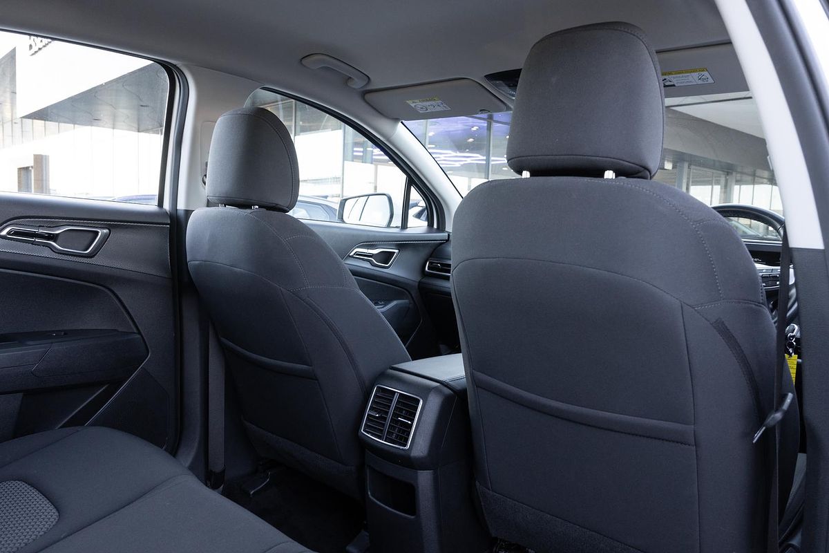 2023 Kia Sportage S NQ5