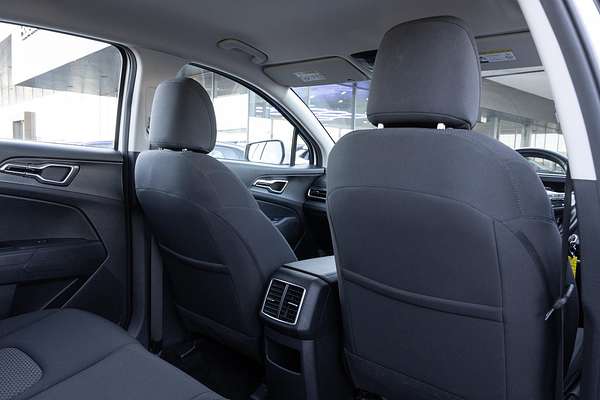 2023 Kia Sportage S NQ5