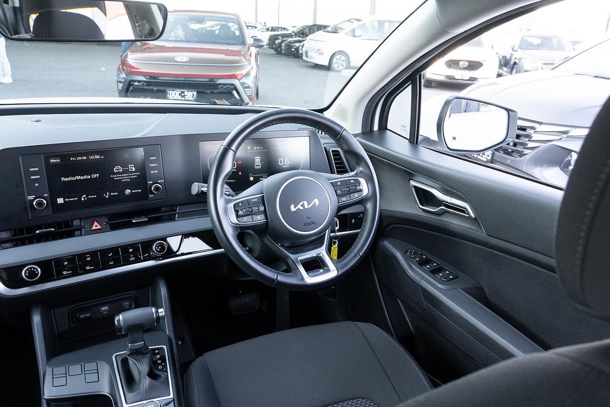 2023 Kia Sportage S NQ5