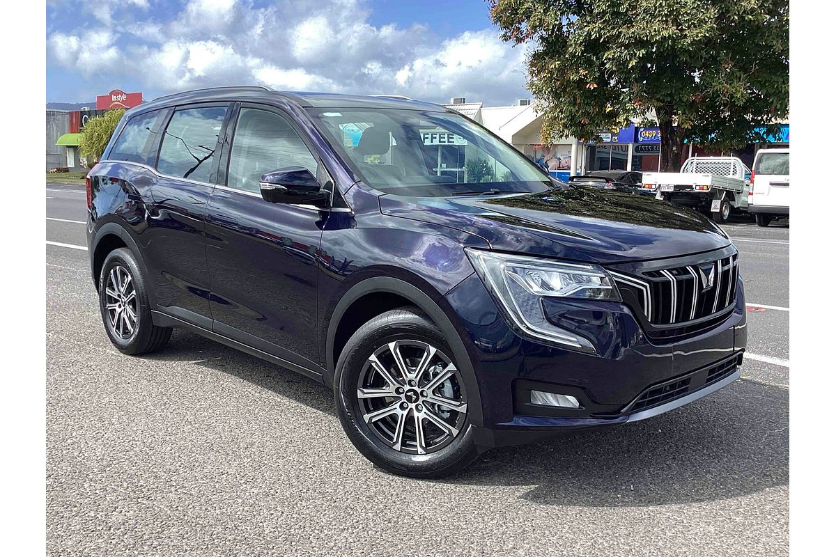 2025 Mahindra XUV700 AX7L