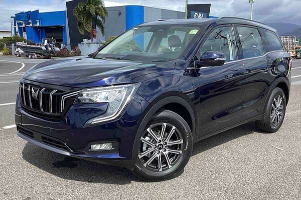 2025 Mahindra XUV700 AX7L